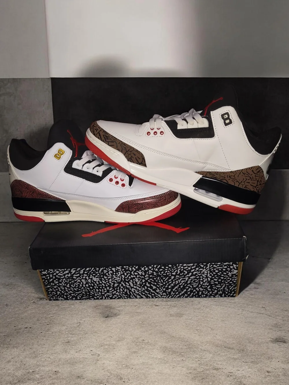 White Black Red Men's Leather Basketball Sneakers